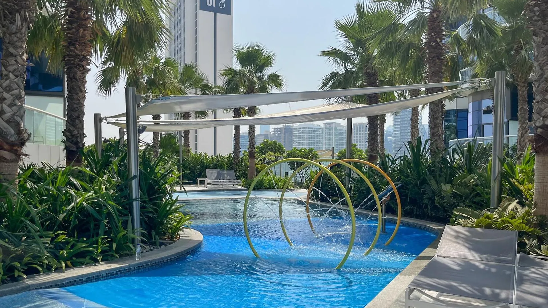 Luxury 1Br Apartment In Paramount Top-Floor Retreat 두바이
